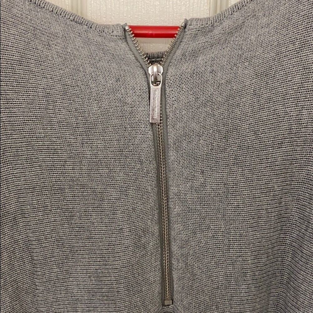 Sweater - Picture 2 of 3